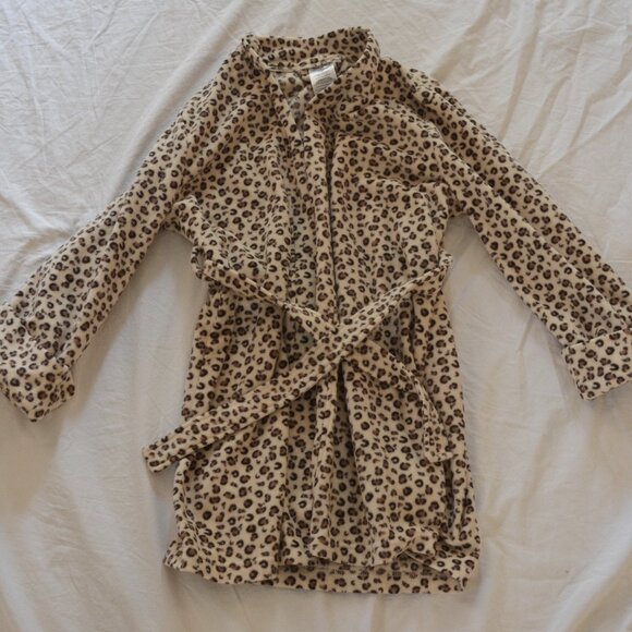 Girls Calvin Klein Cheetah Print Robe - Picture 1 of 3
